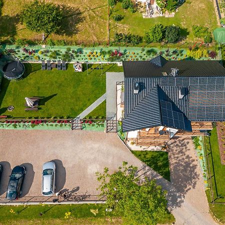 Villa Kasztelan Apartamenty Ustrzyki Dolne Exterior foto