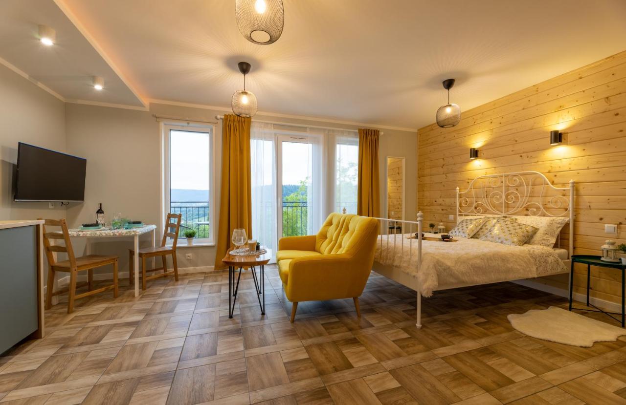 Villa Kasztelan Apartamenty Ustrzyki Dolne Exterior foto