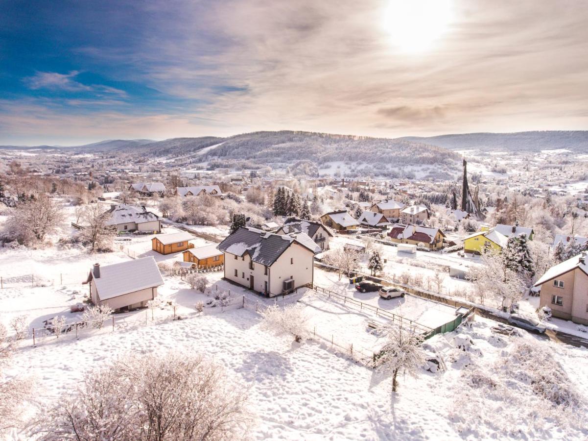 Villa Kasztelan Apartamenty Ustrzyki Dolne Exterior foto
